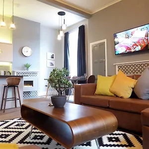 Claremont Apartments, Leeds Centre Apartment